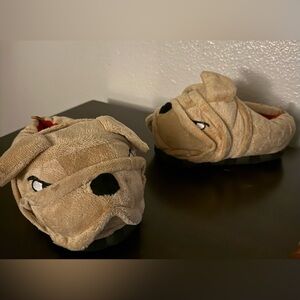 Wiggle Warms Bulldog Slippers | Big Kids XL (11–12) | Unisex Plush House Shoes